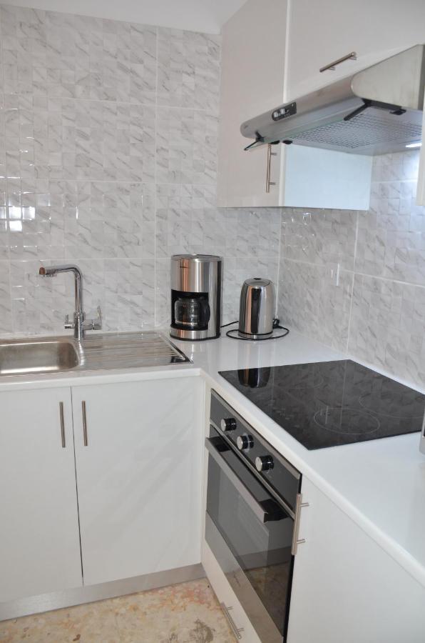 Almyria Apartments - By Imh Travel & Tours Paphos 外观 照片